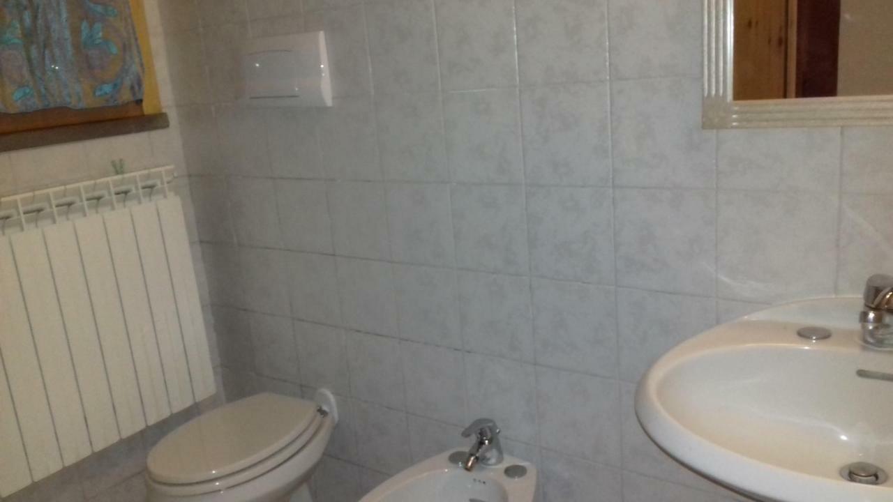 הוילה Solto Collina La Casa Delle Fate מראה חיצוני תמונה