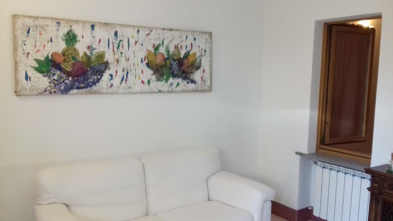 הוילה Solto Collina La Casa Delle Fate מראה חיצוני תמונה