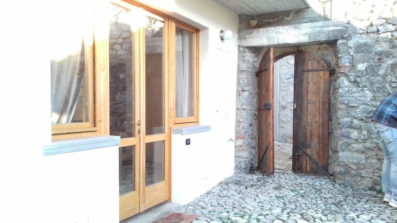 הוילה Solto Collina La Casa Delle Fate מראה חיצוני תמונה